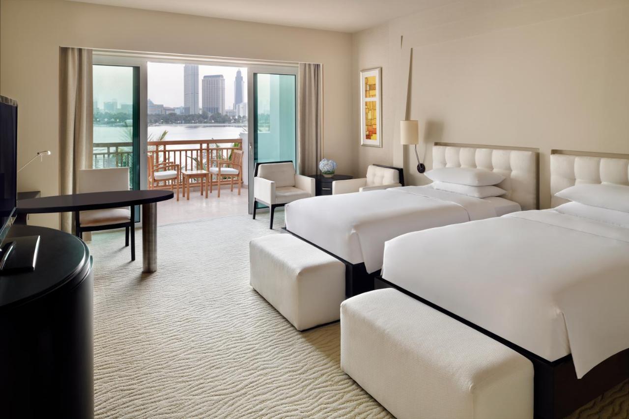 Park Hyatt Dubai Hotel Exterior photo A room at the Atlantis, The Royal