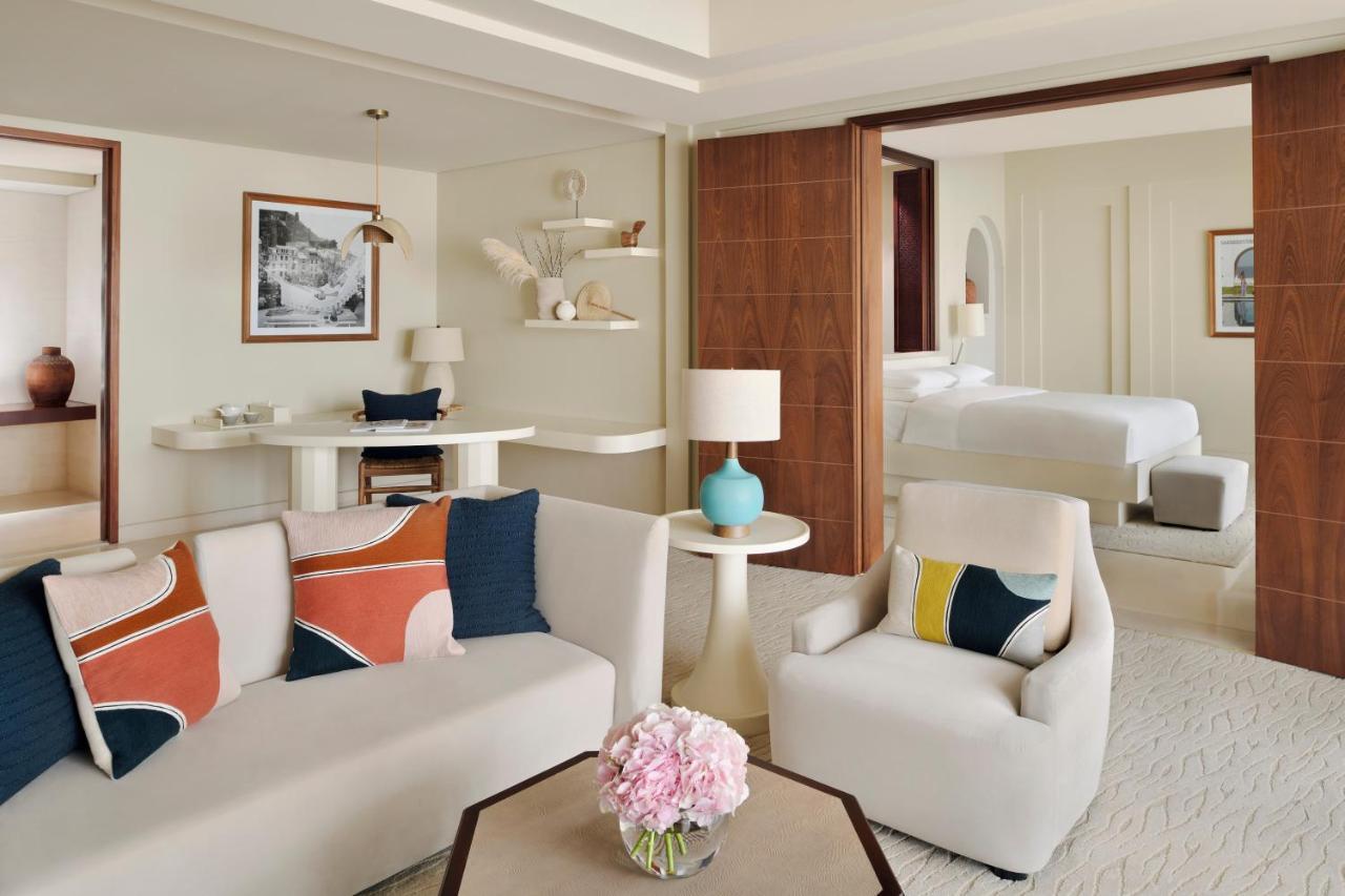 Park Hyatt Dubai Hotel Exterior photo A suite at the hotel