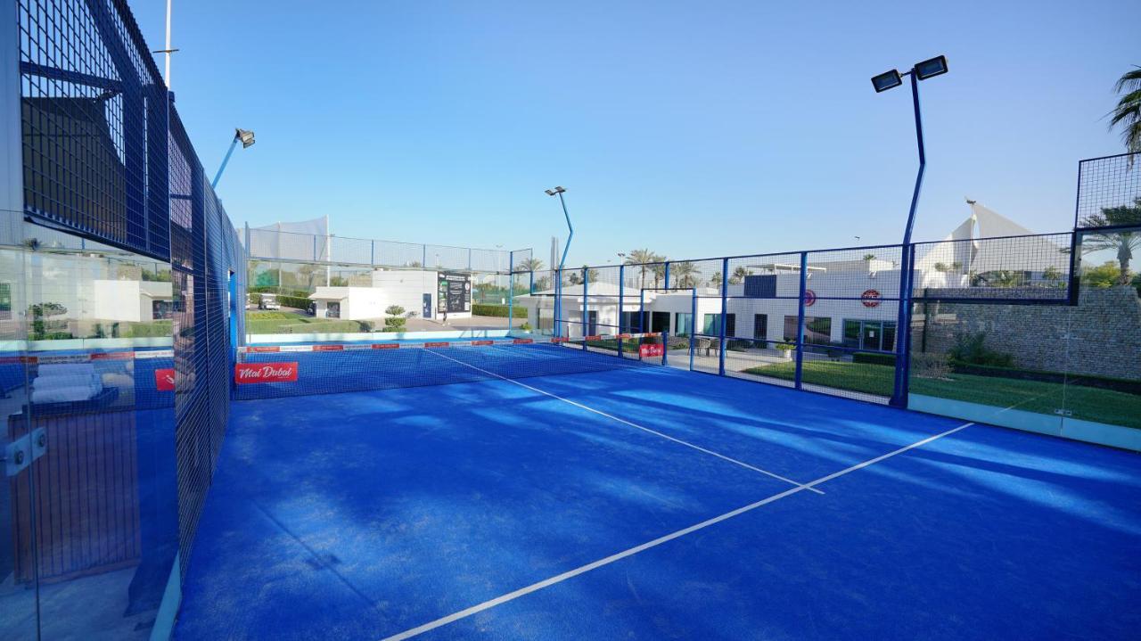 Park Hyatt Dubai Hotel Exterior photo A paddle tennis court